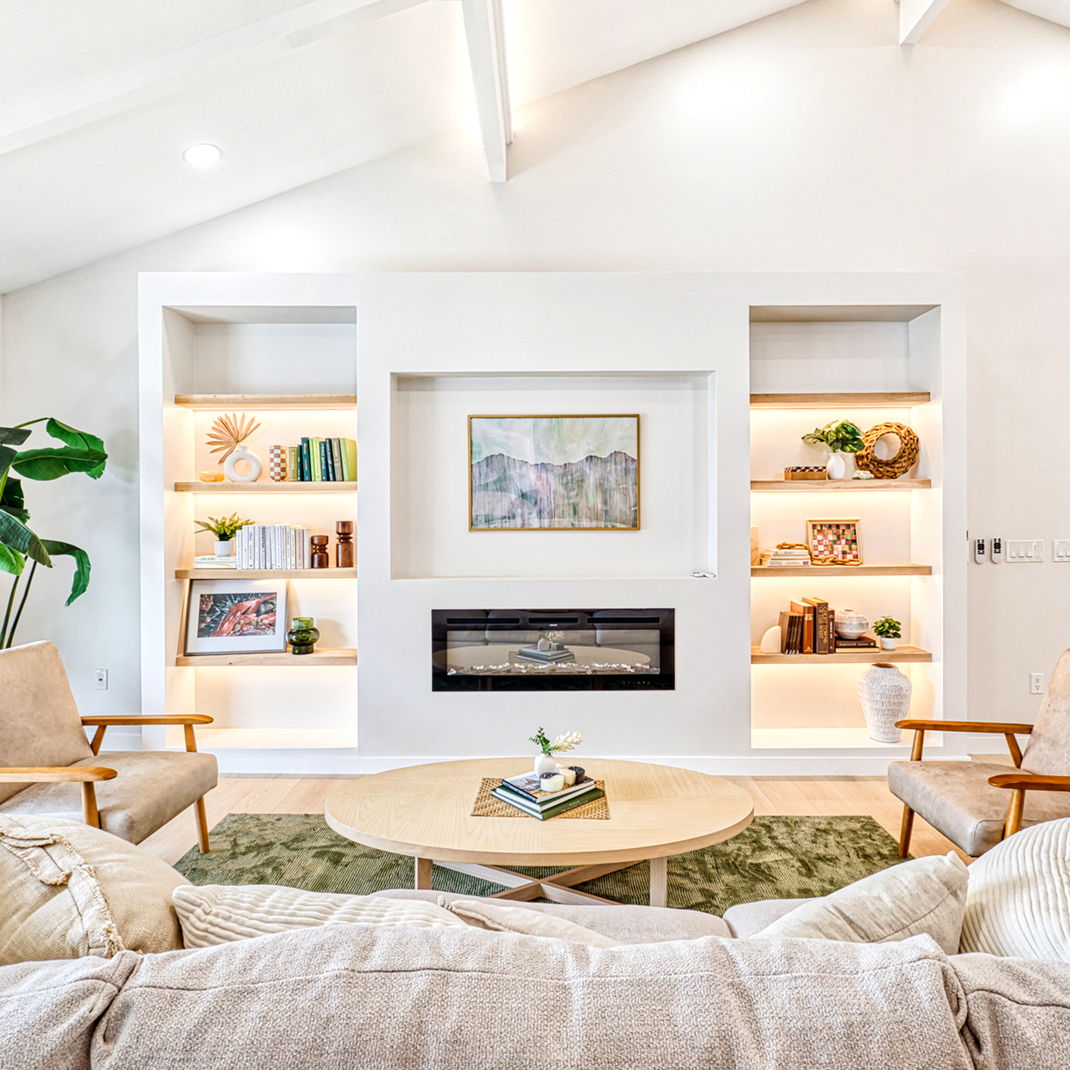 1182 Akuila Place